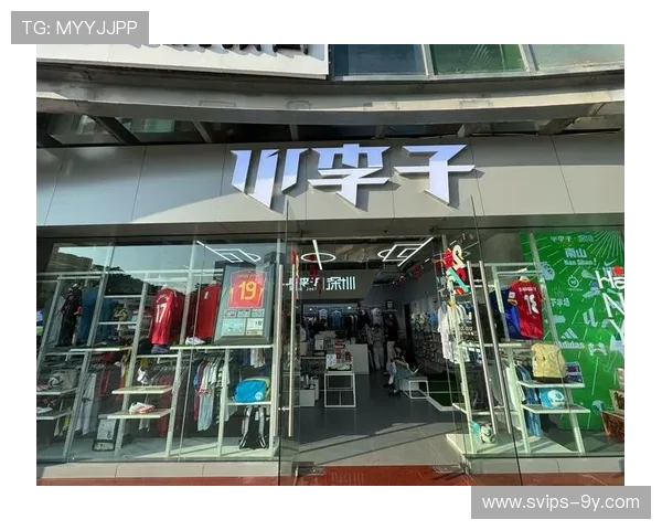 上海足球鞋专卖店周边热门购物地点推荐及交通指南